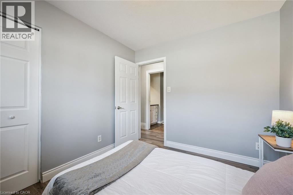 27 VICMOUNT Drive thumbnail 21