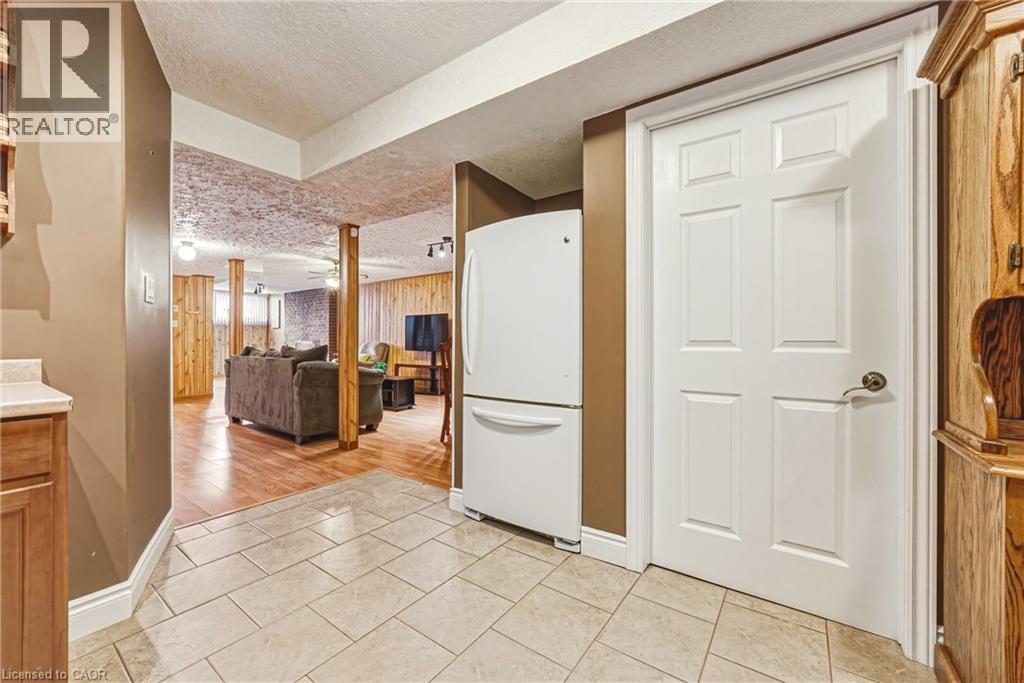 117 STONYBURN Crescent thumbnail 32