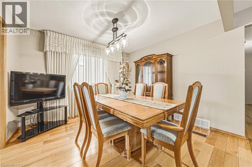 117 STONYBURN Crescent thumbnail 15