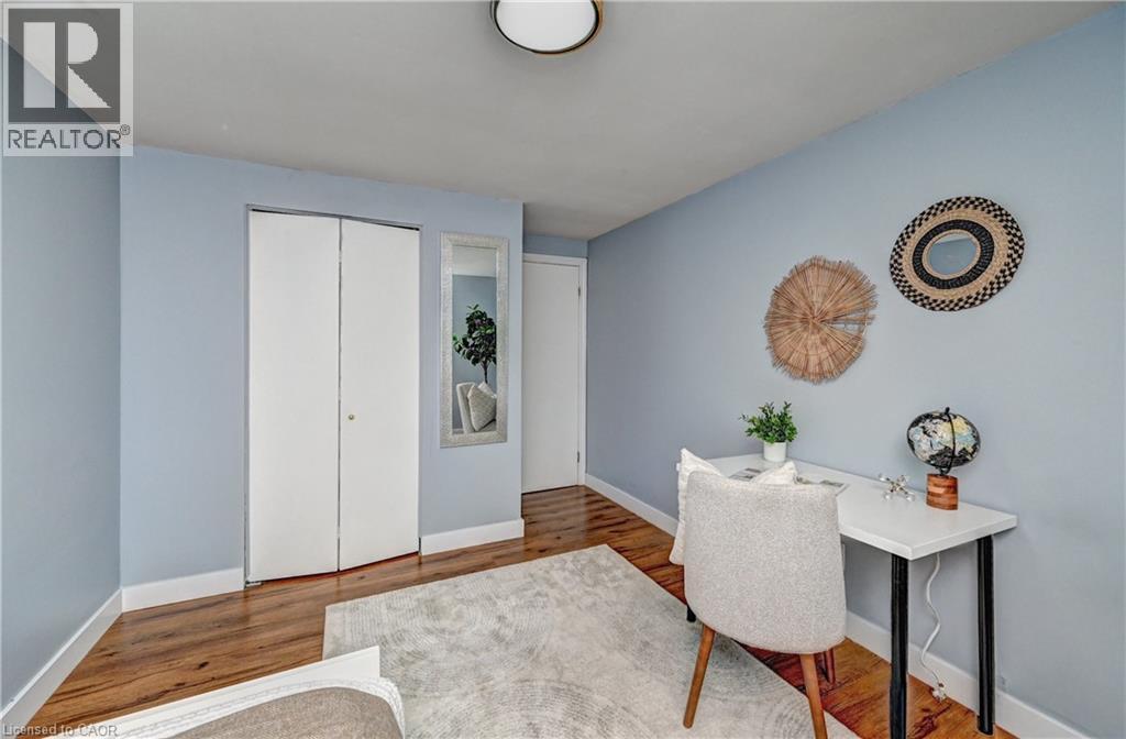 39 SOUTHWOOD Drive thumbnail 30