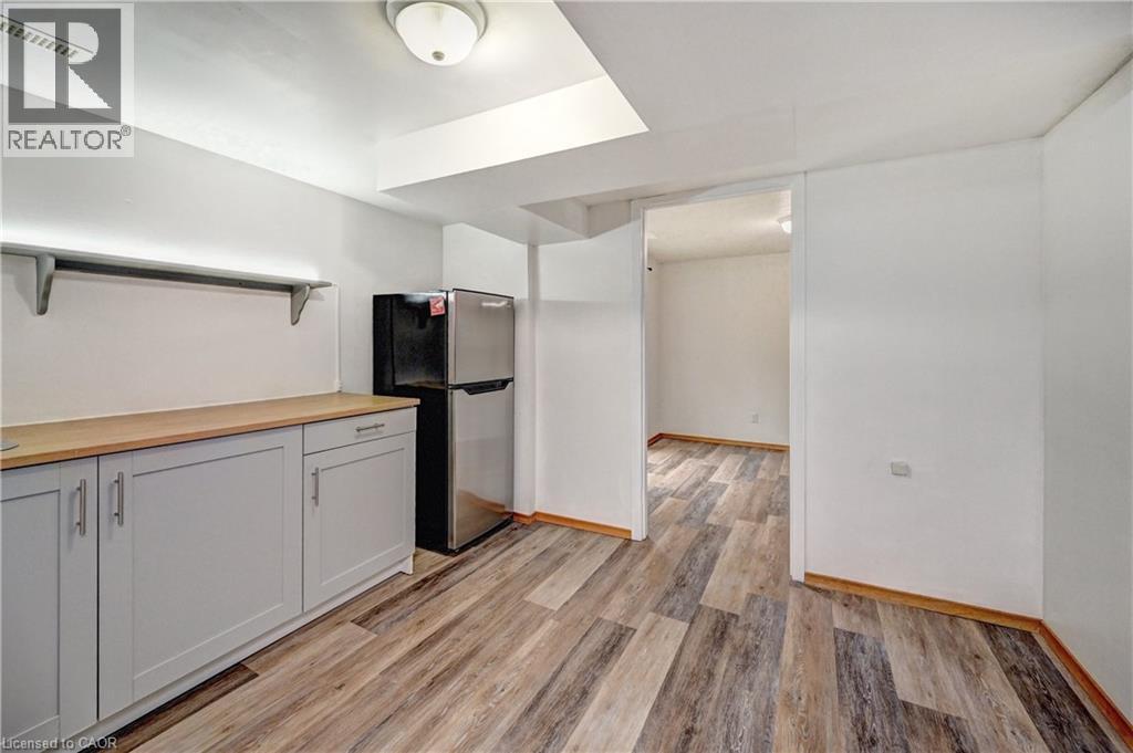 39 SOUTHWOOD Drive thumbnail 36