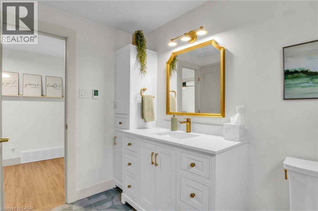 17 BLUEBIRD Place thumbnail 32