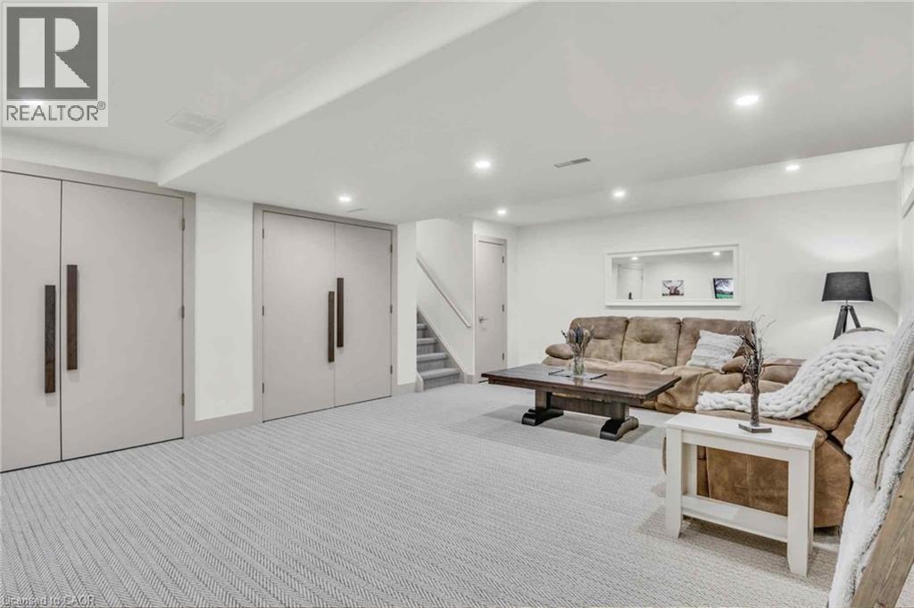 17 BLUEBIRD Place thumbnail 37