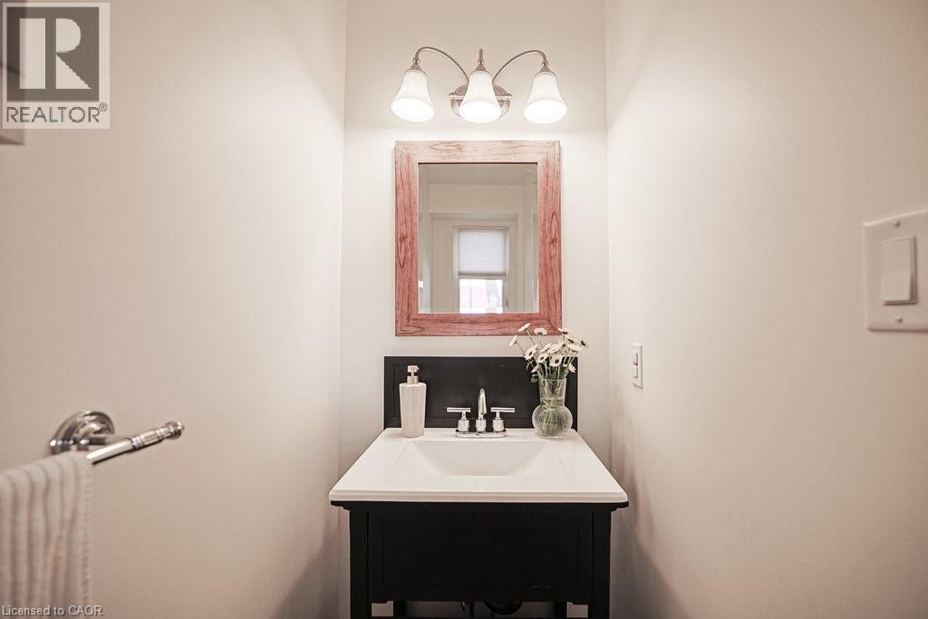 523 BEECHWOOD Drive Unit# 15 thumbnail 12