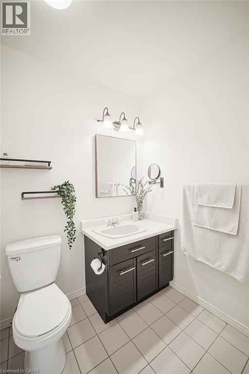 523 BEECHWOOD Drive Unit# 15 thumbnail 15