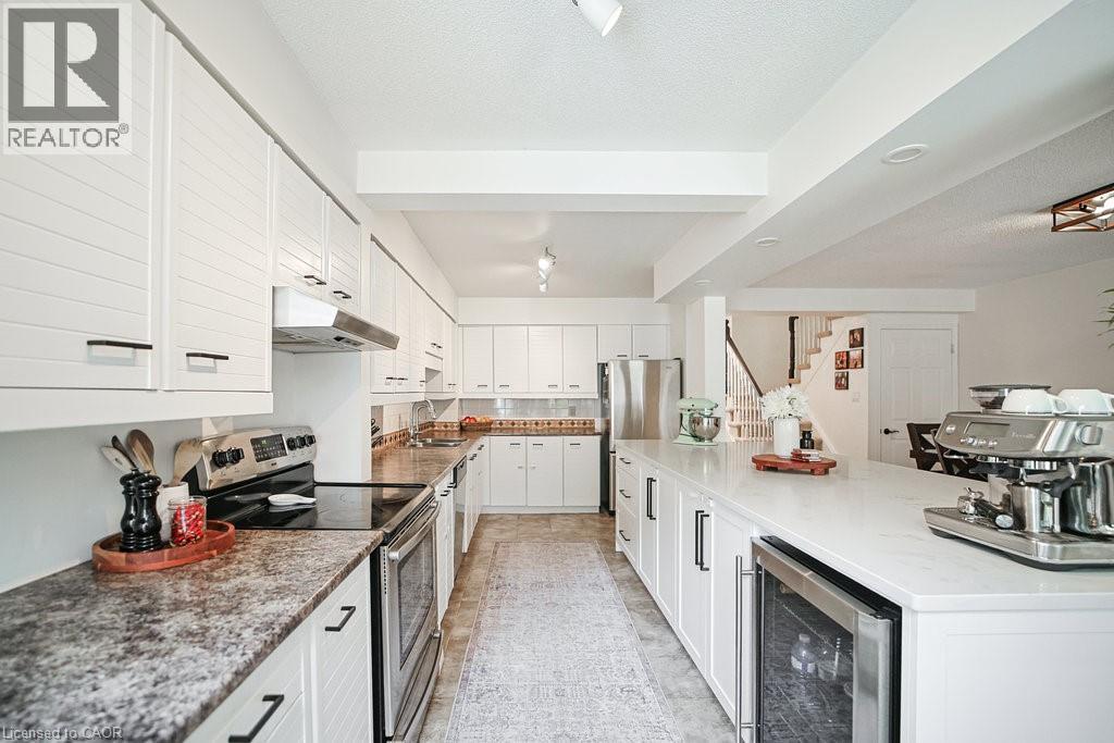 523 BEECHWOOD Drive Unit# 15 thumbnail 8