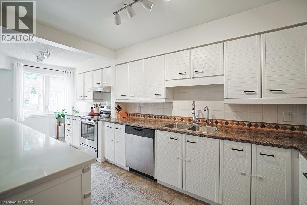 523 BEECHWOOD Drive Unit# 15 thumbnail 10