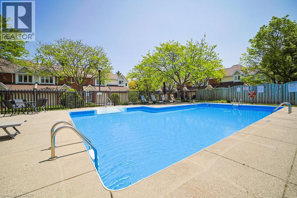 523 BEECHWOOD Drive Unit# 15 thumbnail 27