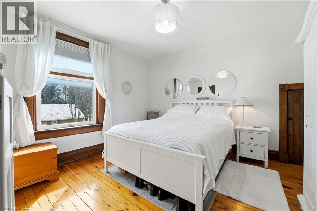 19 RIVERSIDE Drive W thumbnail 12