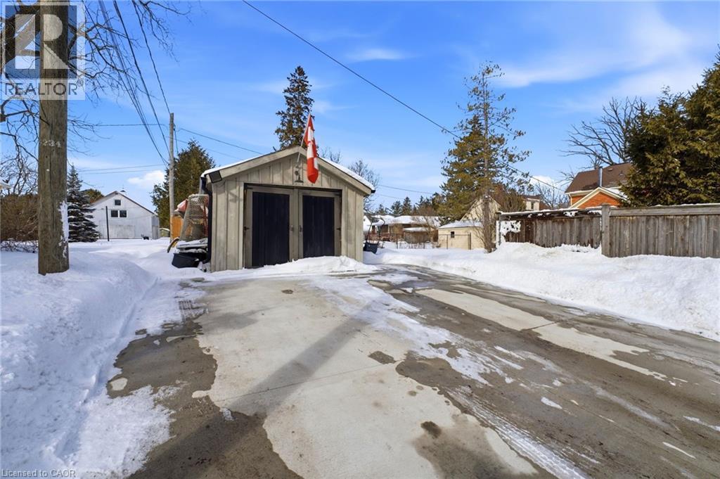 19 RIVERSIDE Drive W thumbnail 25