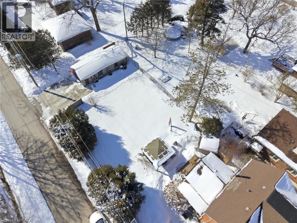 19 RIVERSIDE Drive W thumbnail 36