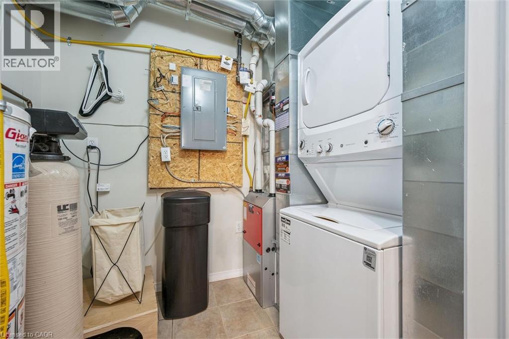 240 WESTMEADOW Drive Unit# 1D thumbnail 20