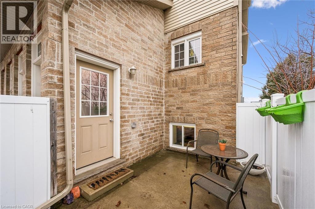 240 WESTMEADOW Drive Unit# 1D thumbnail 22