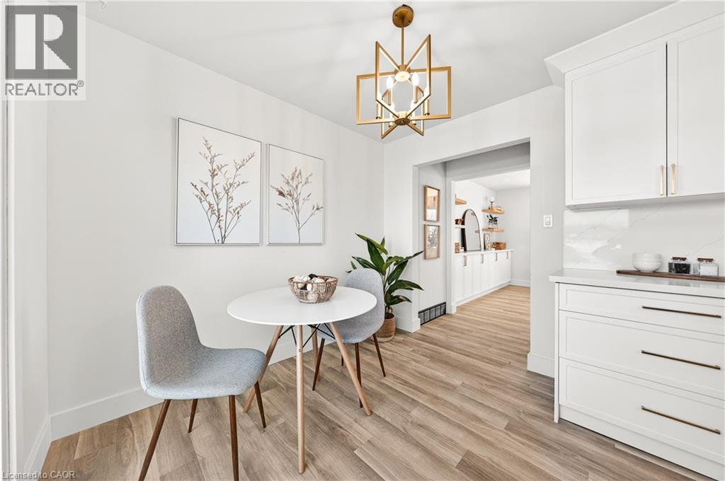 97 MOFFAT Drive thumbnail 13