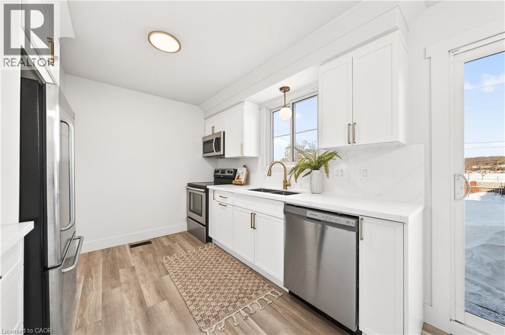 97 MOFFAT Drive thumbnail 15