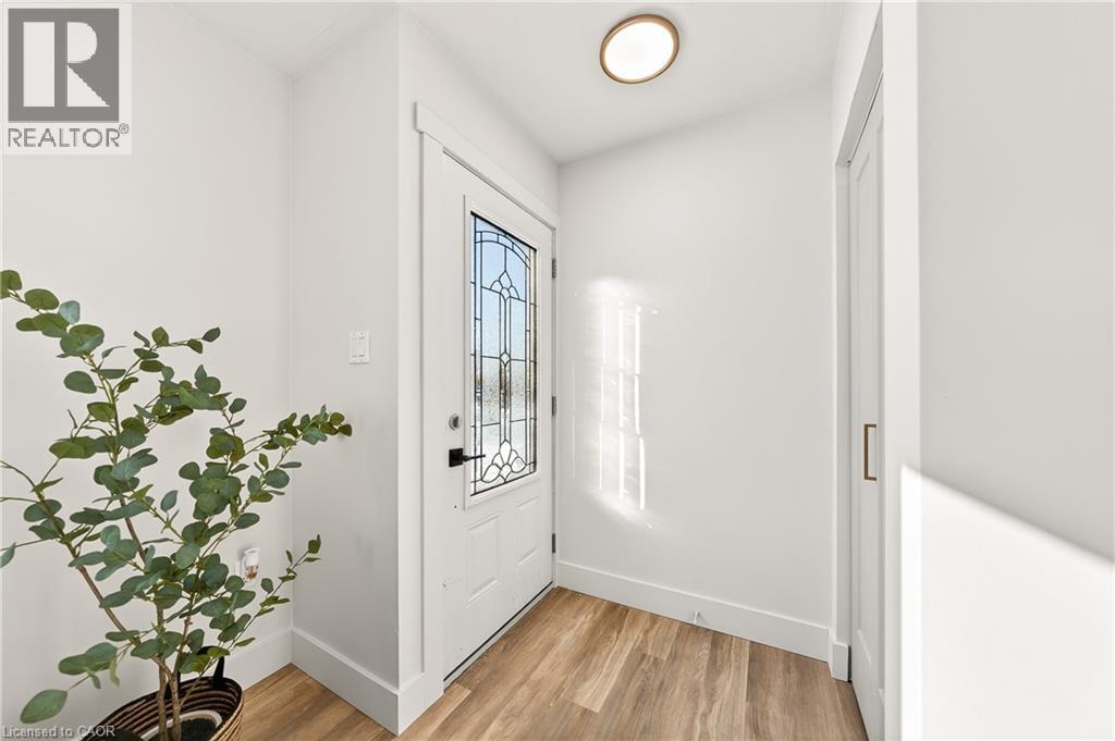 97 MOFFAT Drive thumbnail 4