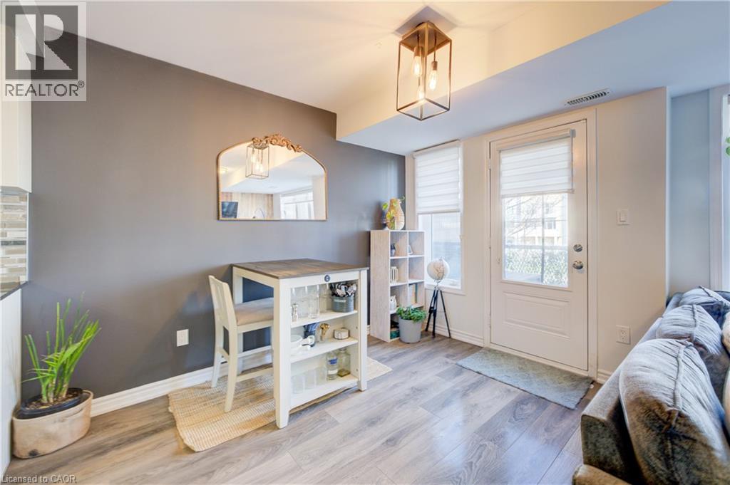 142 DAYLILY Lane thumbnail 8