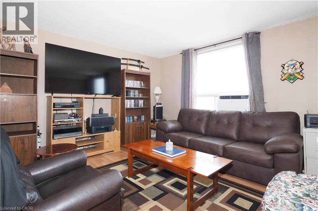 18 HOLBORN Court Unit# 502 thumbnail 11