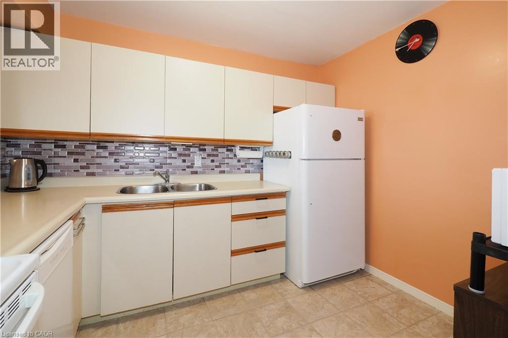 18 HOLBORN Court Unit# 502 thumbnail 17