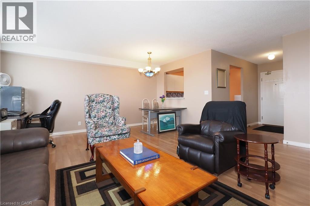 18 HOLBORN Court Unit# 502 thumbnail 13