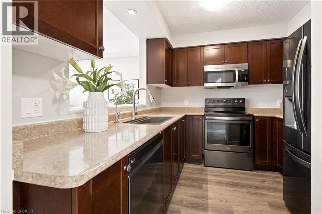 951 ZELLER Crescent thumbnail 12