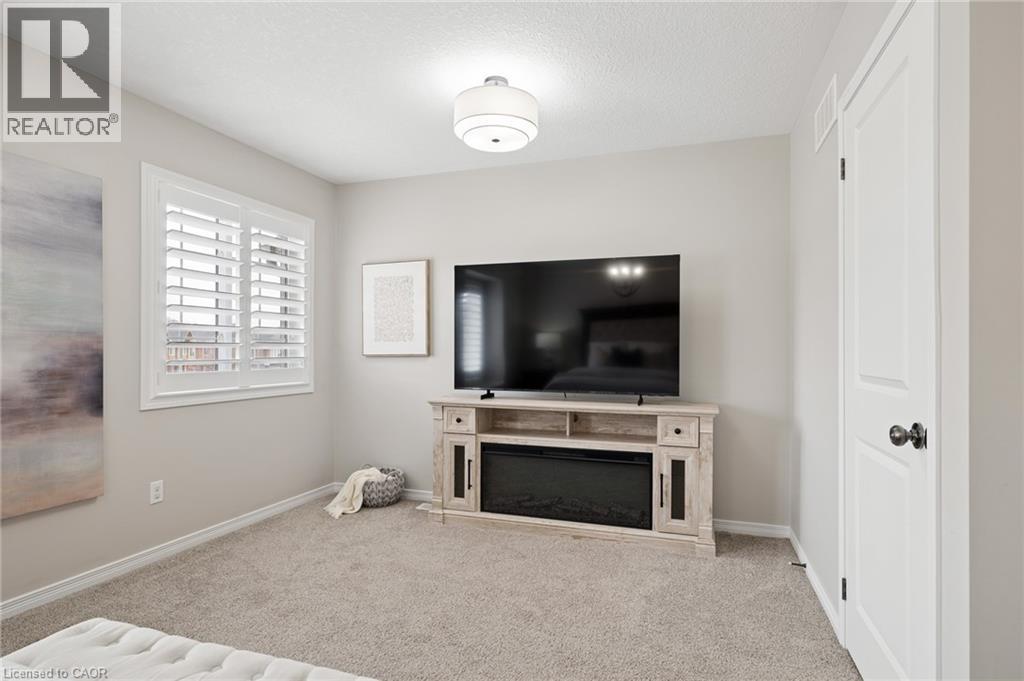 951 ZELLER Crescent thumbnail 18