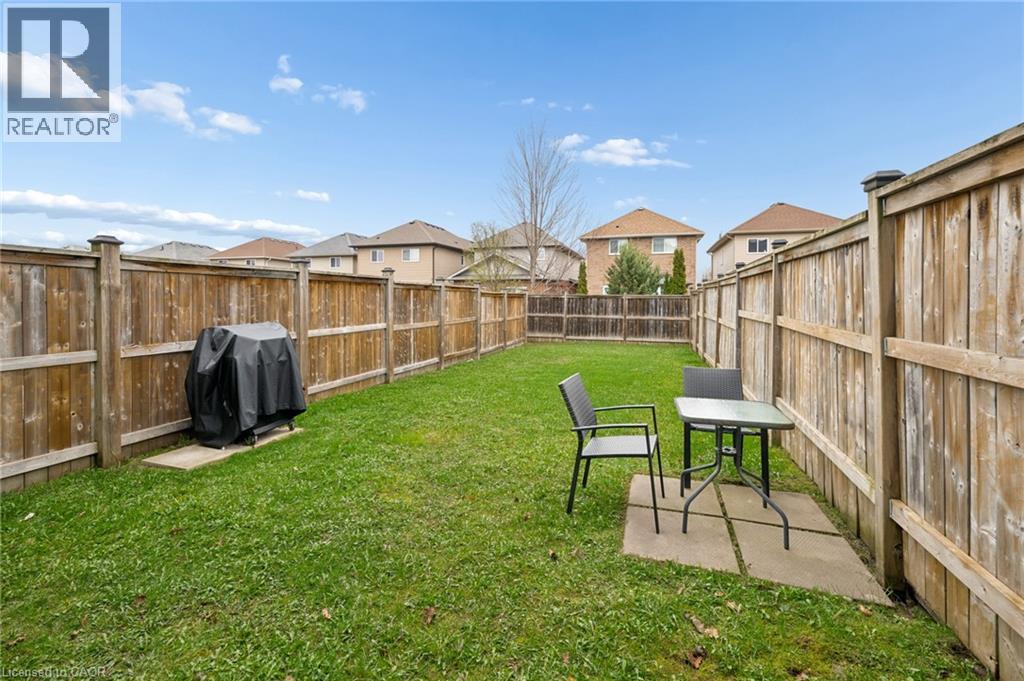 951 ZELLER Crescent thumbnail 29