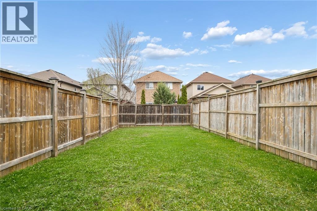 951 ZELLER Crescent thumbnail 31