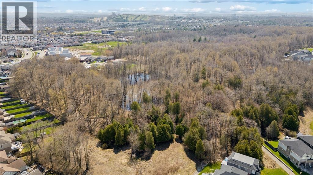 951 ZELLER Crescent thumbnail 38