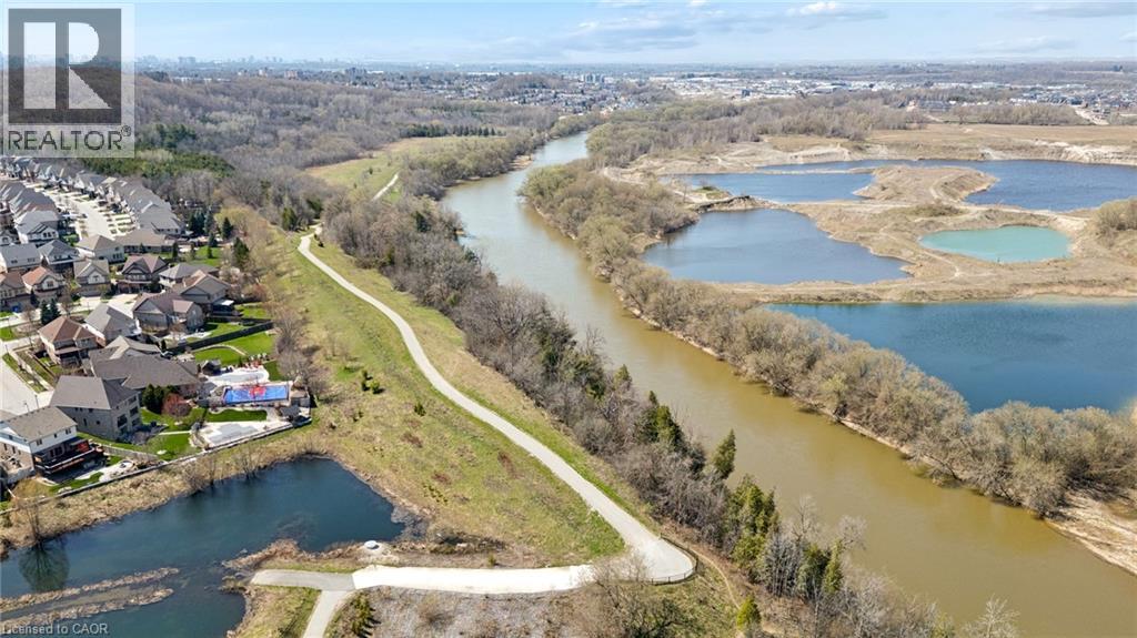 951 ZELLER Crescent thumbnail 39