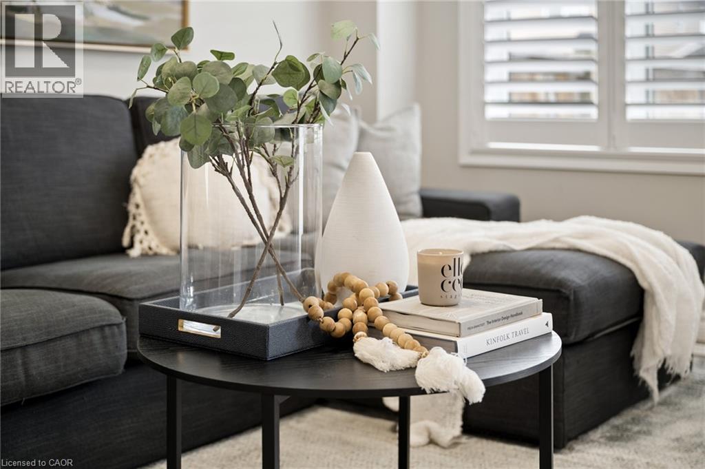 951 ZELLER Crescent thumbnail 9