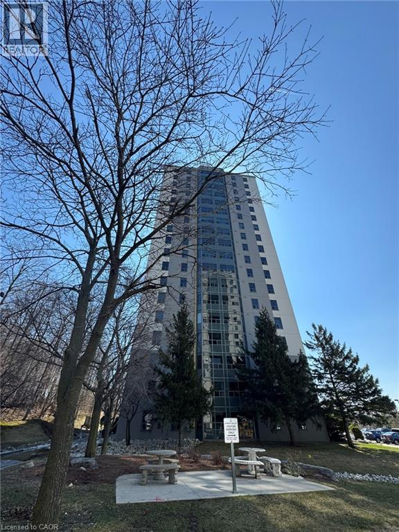 55 GREEN VALLEY Drive Unit# 1002 thumbnail 35