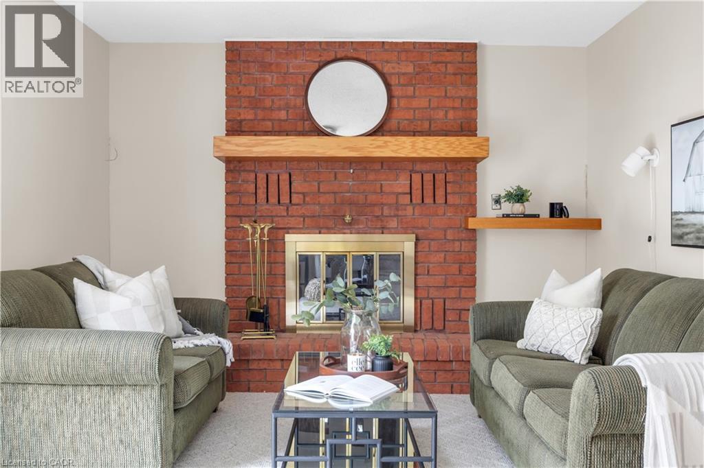 318 BURNETT Avenue thumbnail 15