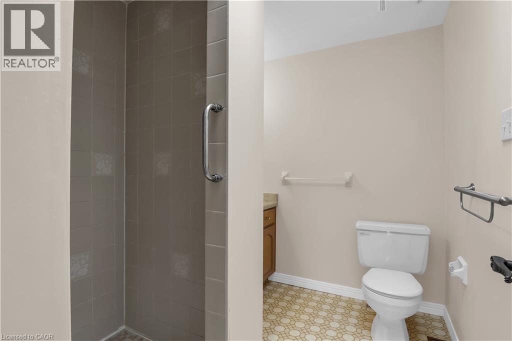 318 BURNETT Avenue thumbnail 22