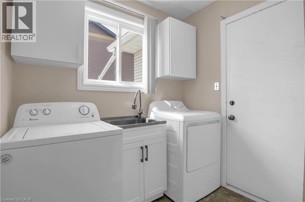 318 BURNETT Avenue thumbnail 30