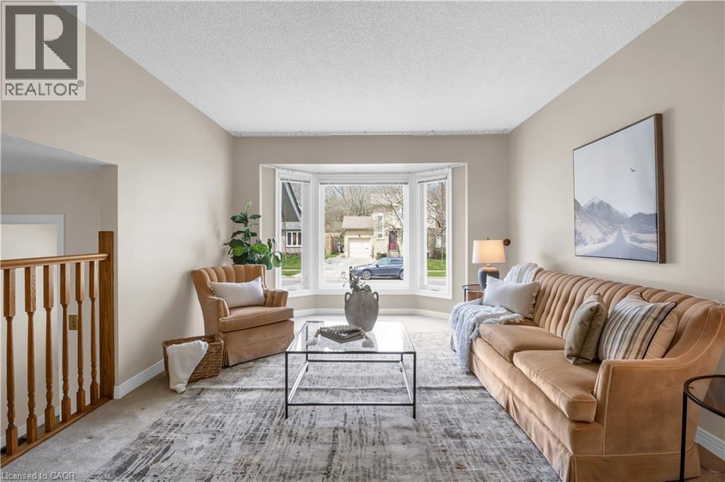 318 BURNETT Avenue thumbnail 7