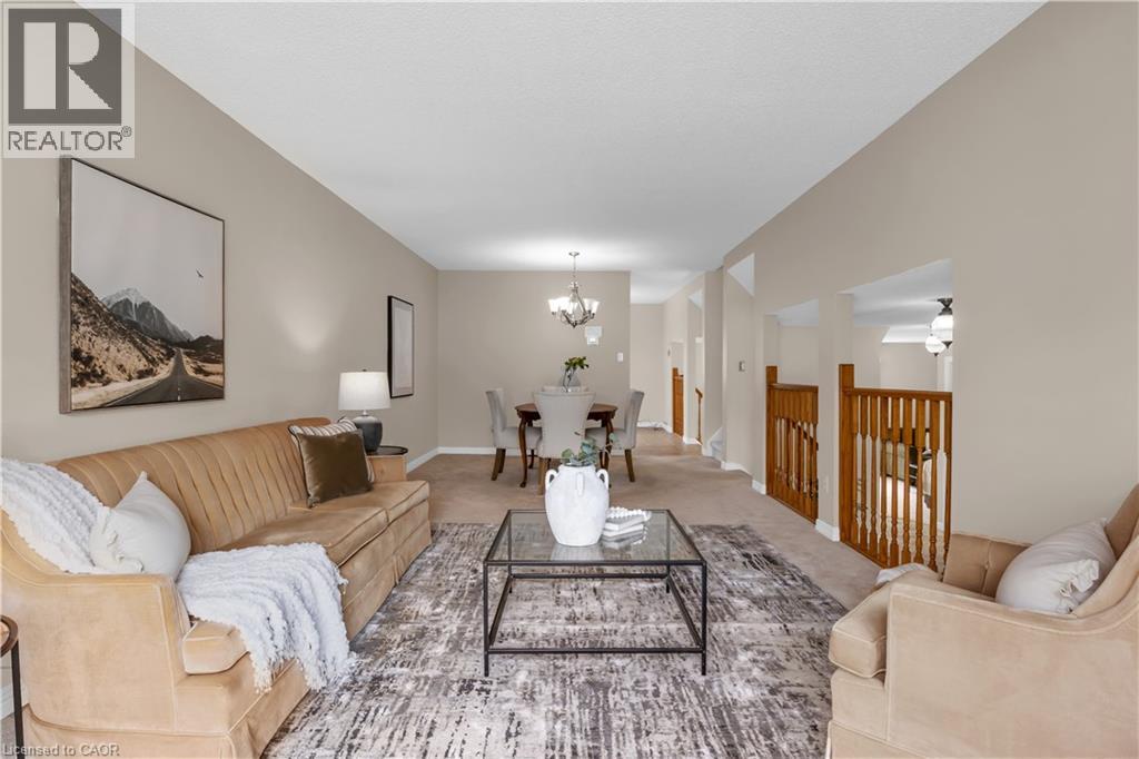 318 BURNETT Avenue thumbnail 8