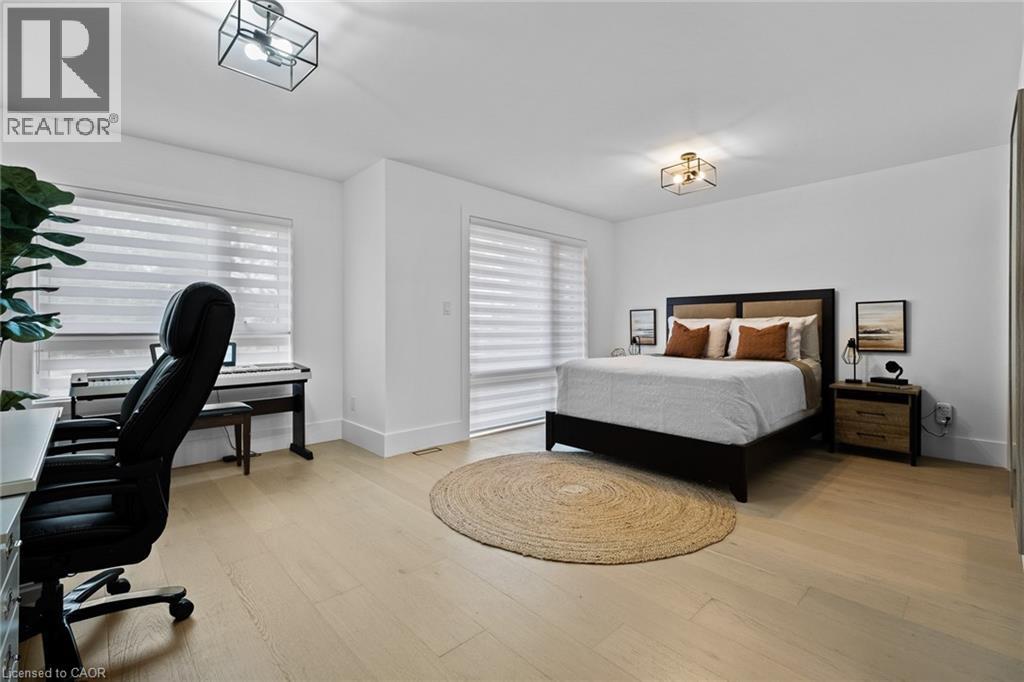 1207 QUEEN Street N thumbnail 15