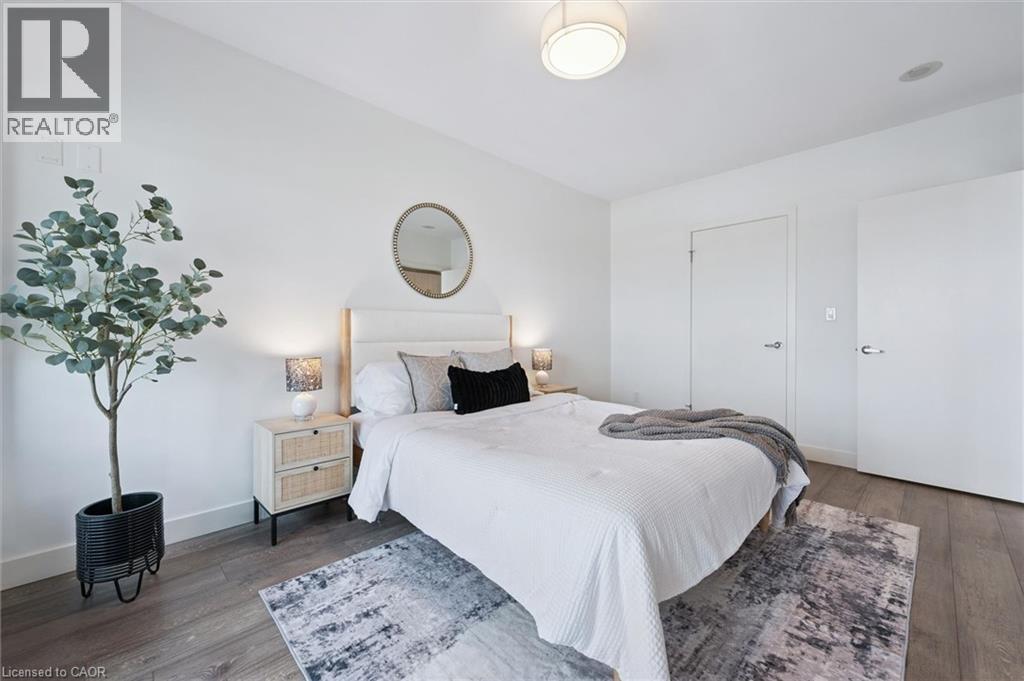 1 VICTORIA Street S Unit# 1006 thumbnail 14