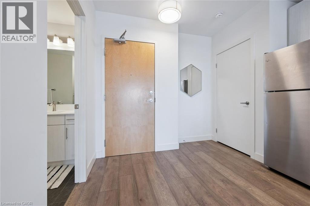 1 VICTORIA Street S Unit# 1006 thumbnail 2