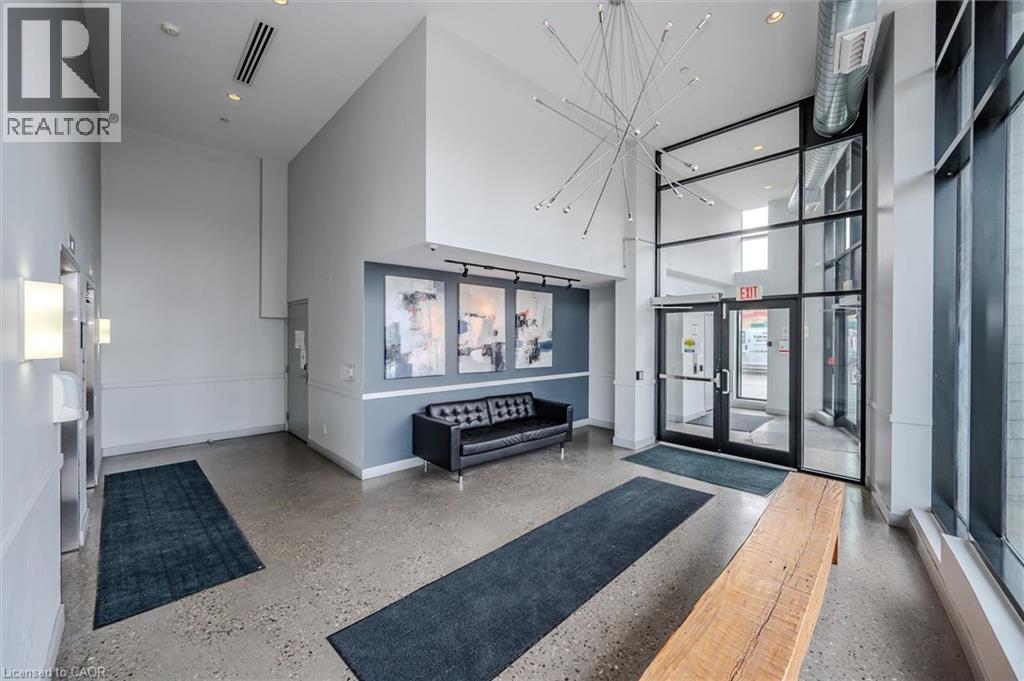 1 VICTORIA Street S Unit# 1006 thumbnail 20