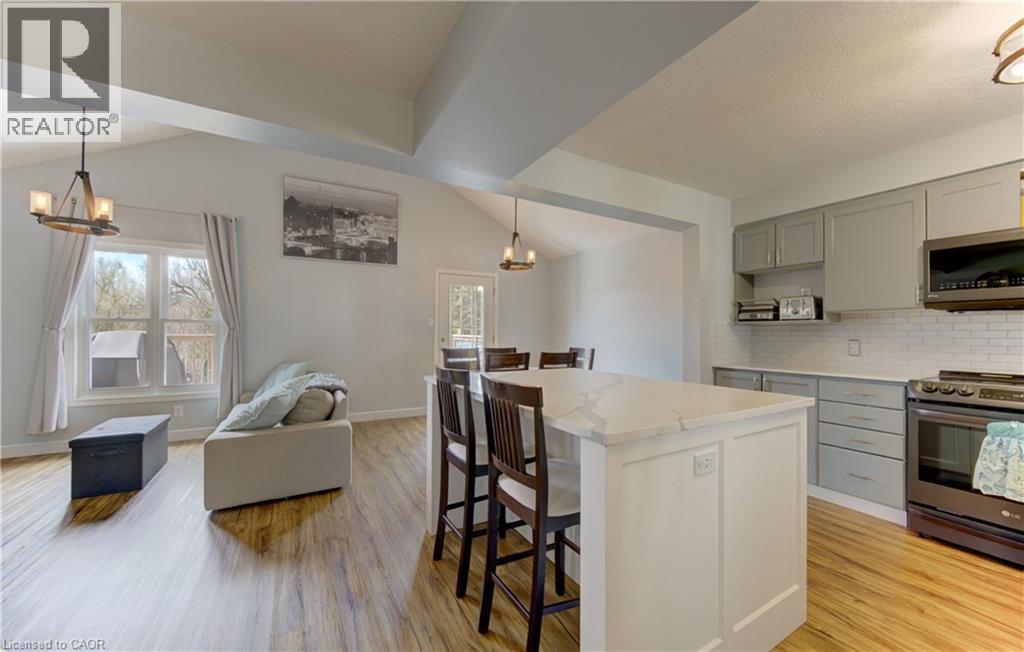 512 HIDDEN CREEK Drive thumbnail 12