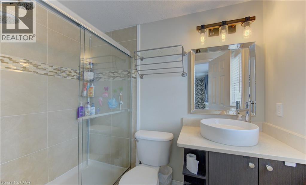 512 HIDDEN CREEK Drive thumbnail 23