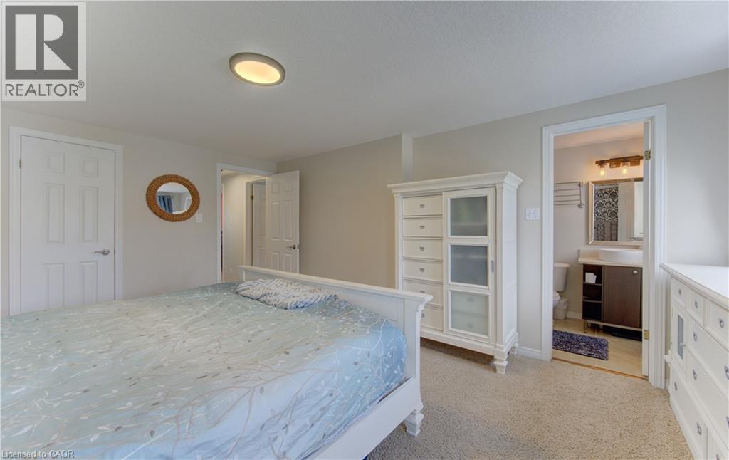 512 HIDDEN CREEK Drive thumbnail 22