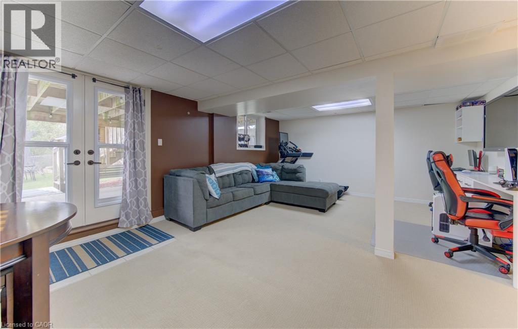 512 HIDDEN CREEK Drive thumbnail 30