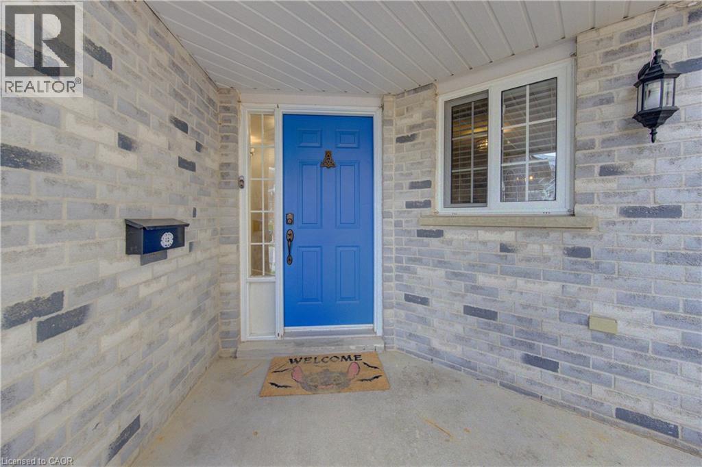 512 HIDDEN CREEK Drive thumbnail 3