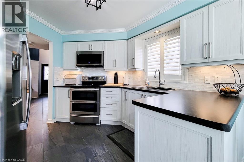 104 HOUGHTON Street thumbnail 23