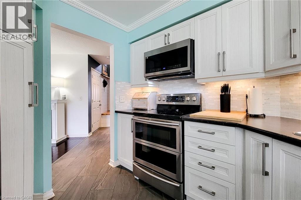 104 HOUGHTON Street thumbnail 25