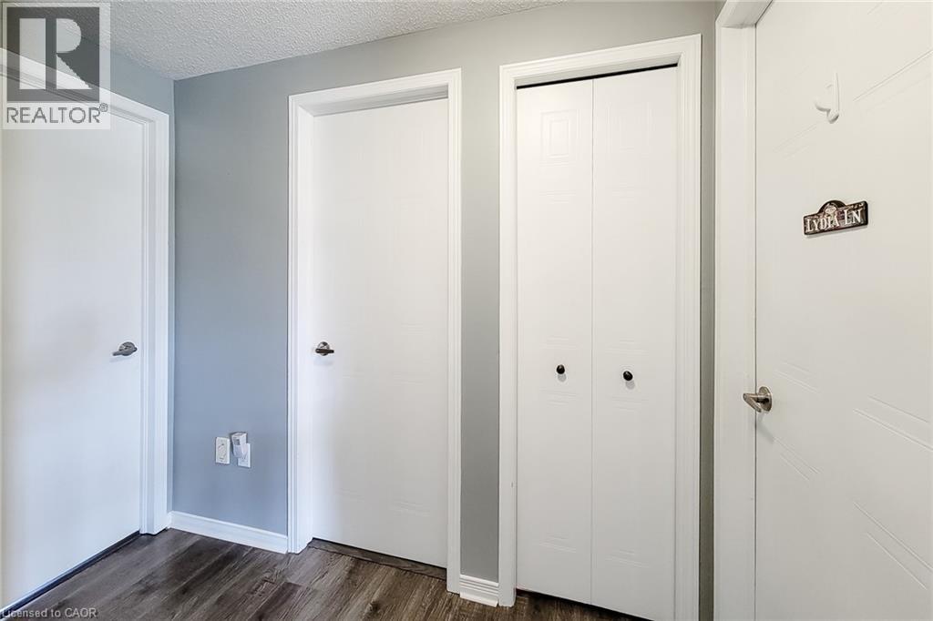 104 HOUGHTON Street thumbnail 36