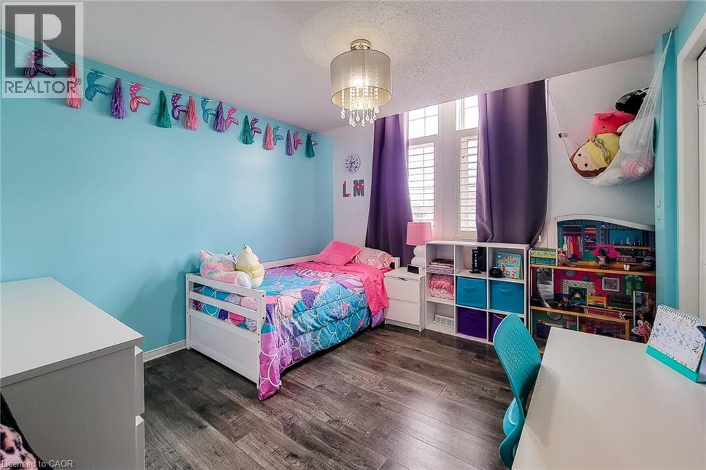 104 HOUGHTON Street thumbnail 37